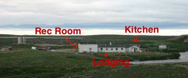 Treeline Lodge, NWT